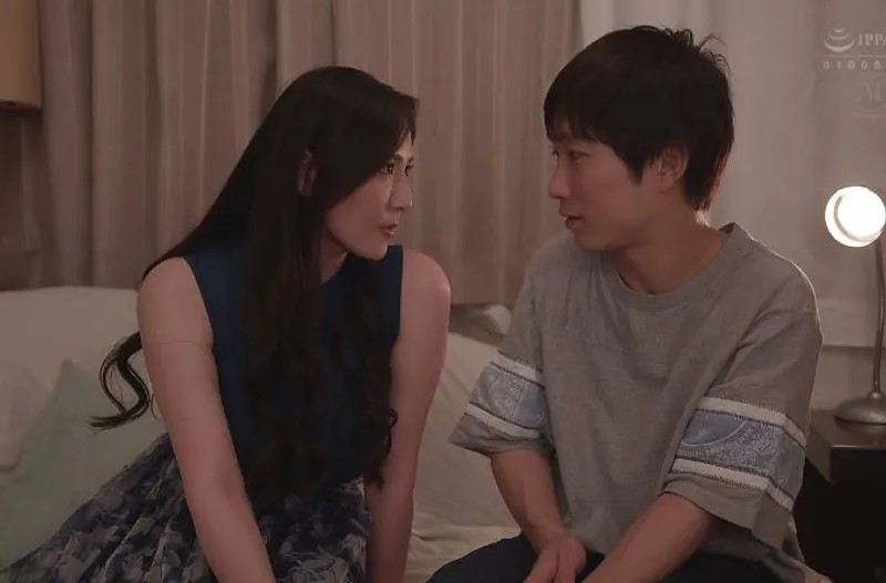 Poster of Chồng yêu lạnh nhạt, vợ yêu uống rượu rồi vụng trộm với cậu học sinh trẻ